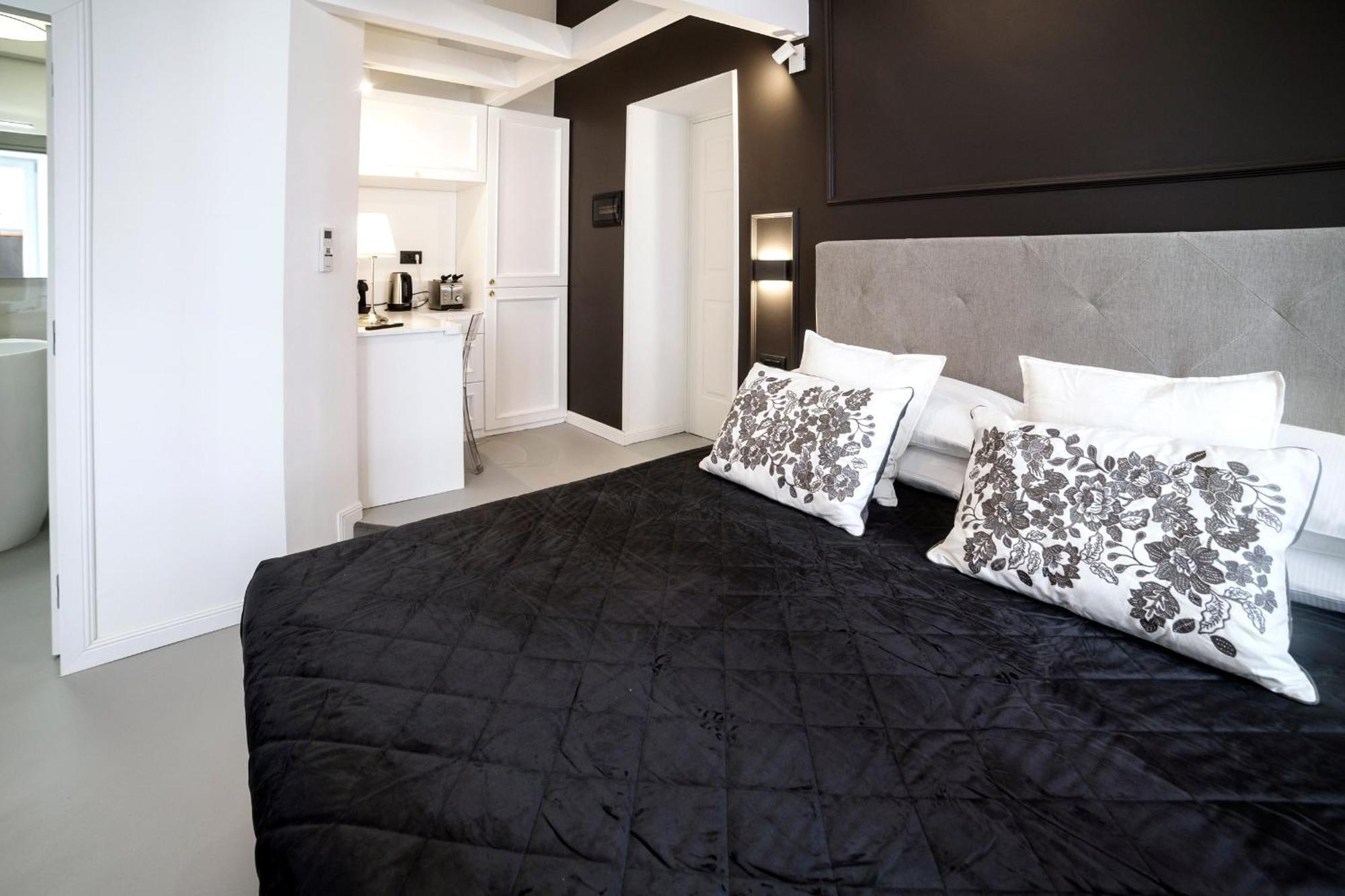 Corsovittorio87Suite 칼리아리 외부 사진